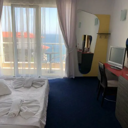 Apolonis Hotel